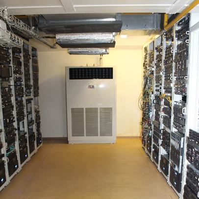 Установка колонных и канальных кондиционеров в серверной бизнес-центра - 4